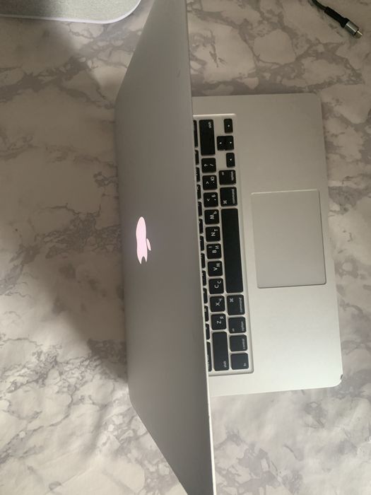 MacBoock Air (13-inch, Mid 2012)