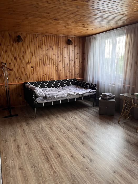 Оренда будинку з басейном, альтанки, бані .