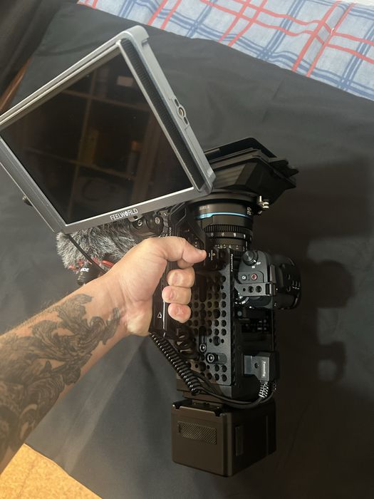 Sony a6700 cinema rig completo