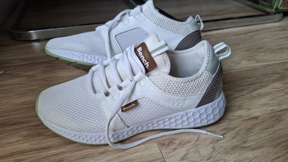 Buty sportowe damskie Bench 38 rozm.