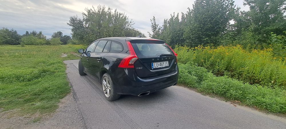 Volvo V60 S60 lift  2.0 d D4 181km 452 części