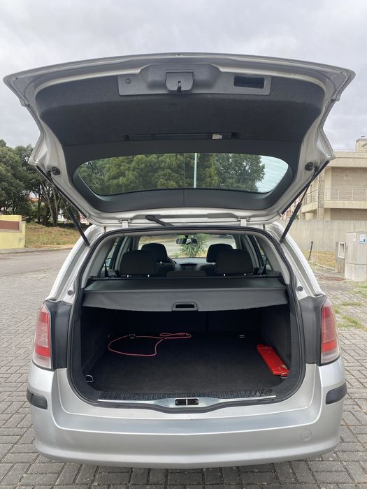 Opel Astra Caravan 165000kms