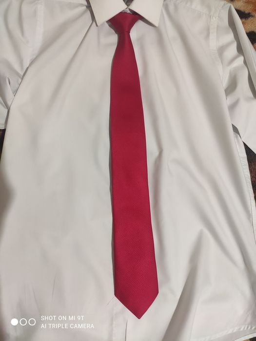 Продам новые галстуки