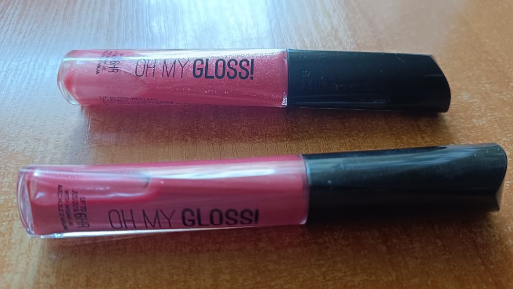 Błyszczek do UST OH MY Gloss !  RIMMEL London