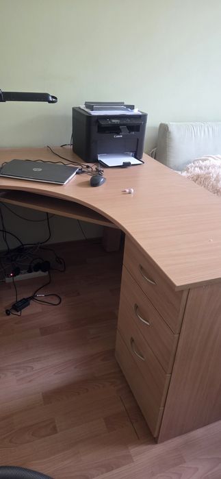 Продам стіл комп’ютерний, письмовий