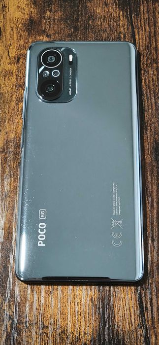 Vendo Xiaomi Poco F3 com capa