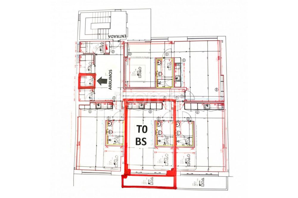 Apartamento T0 Novo c/ Varanda e Arrecadação na Rua Machado Vilela