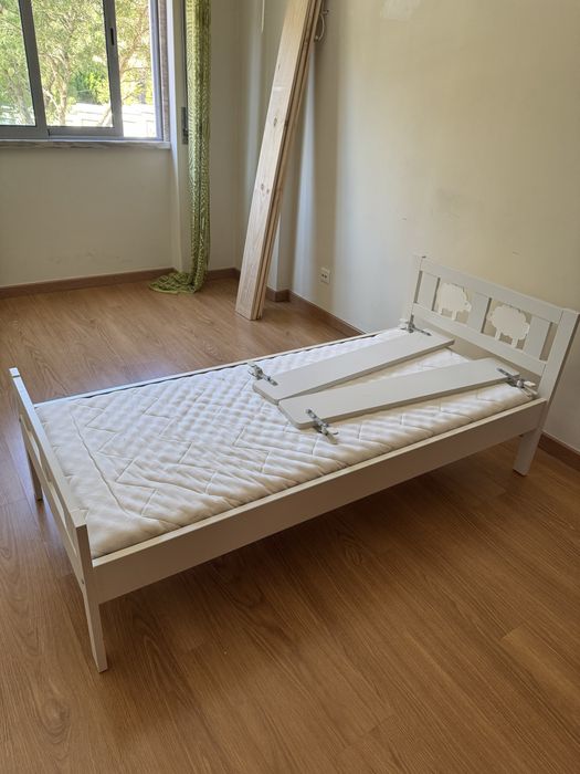 Cama criança com colchão estrado e grades