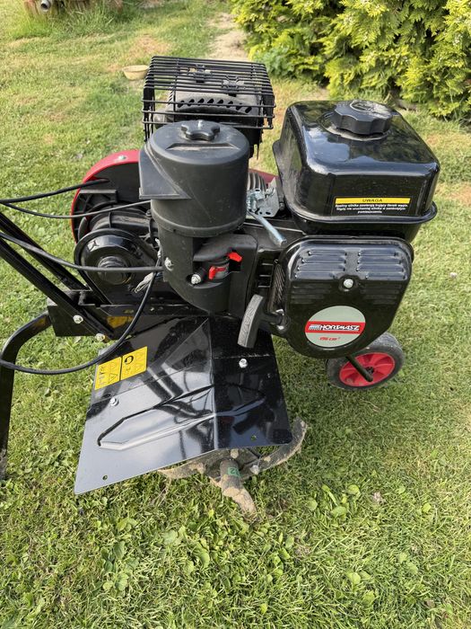 Glebogryzarka silnikowa Hortmasz HGS550