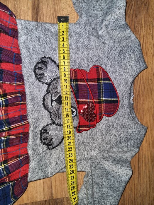 Sukienka świąteczna z kotkiem 98