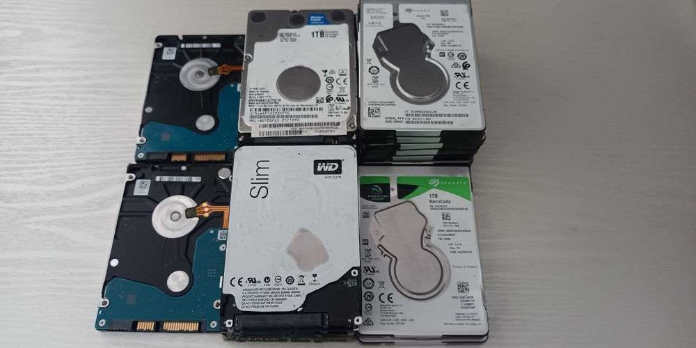 M.2 NVME/M2-SATA/SSD 2,5"SATA/HDD/256/480/500/512GB.