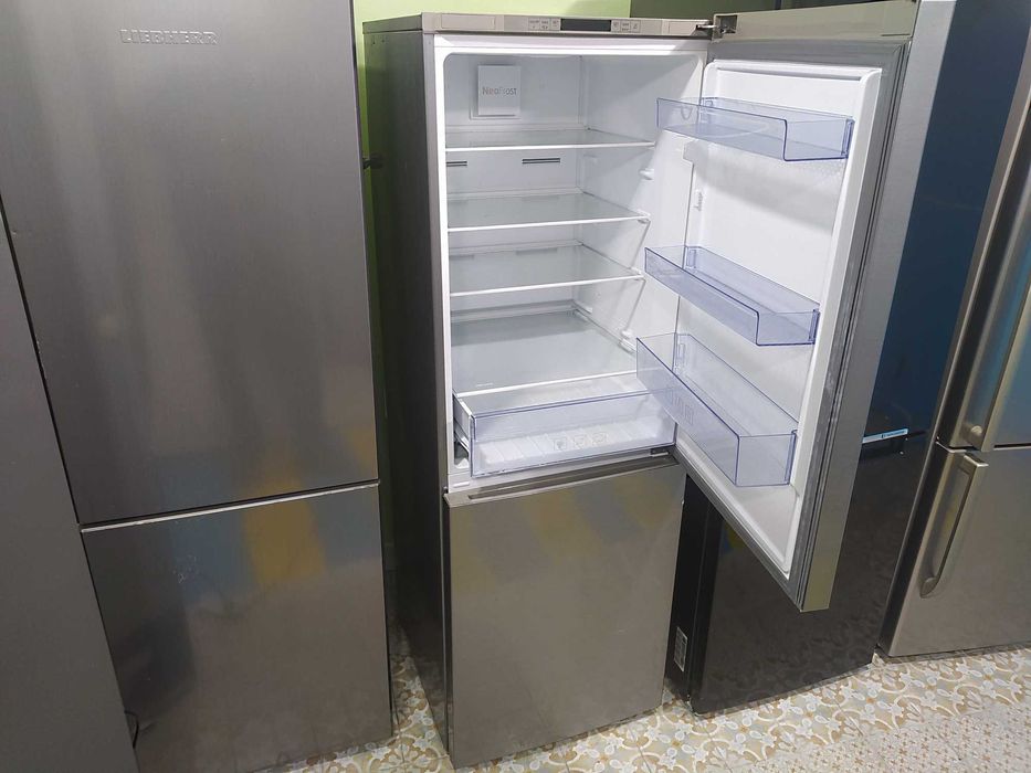 Холодильник Beko RCNA366I30CW No Frost