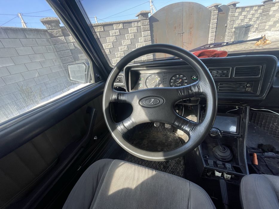 Продам Ваз 2107 2002 1.5 5ст