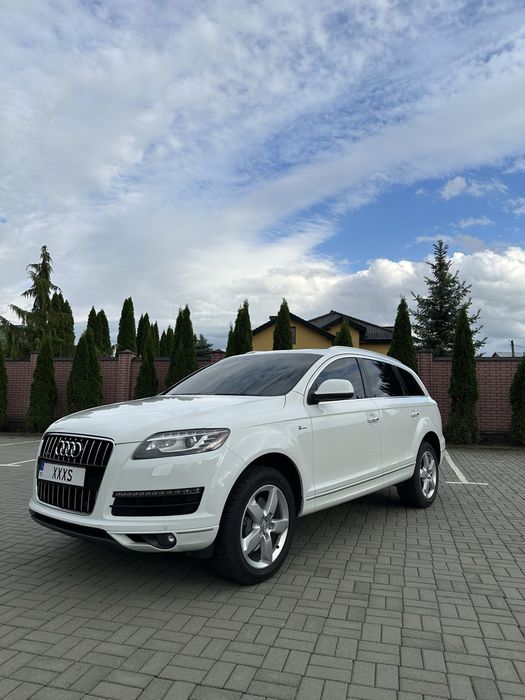 Audi Q7 2015 в ідеальному стані