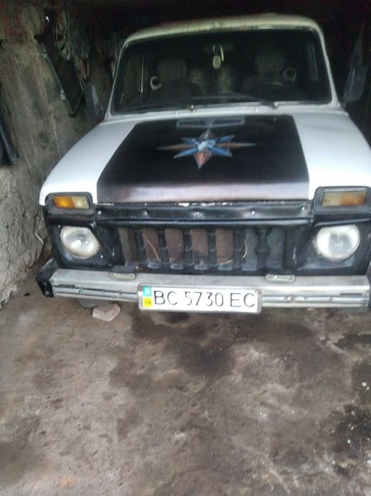 Нива  ваз 2121 Дельфін