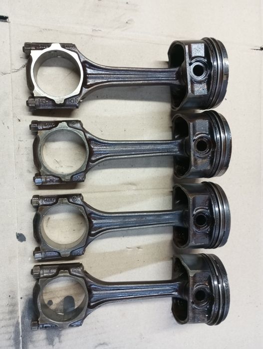 Шатун 048C Audi 80 Passat B3 B4 Golf 3 Vento Audi 100