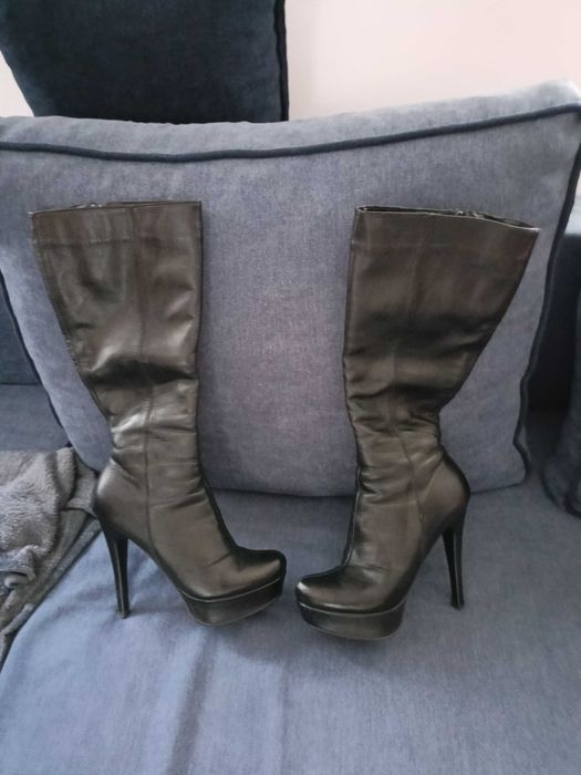 Efektowne Skórzane Kozaki