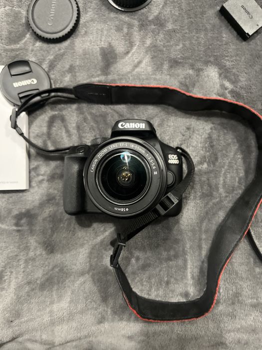 Камера Canon eos 4000d ef-s 18-55 iii kit