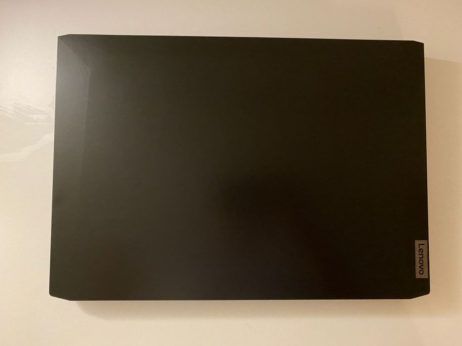 Laptop Lenovo stan idealny