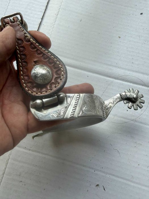 Ostrogi westernowe FG Metalab François Gauthier nieużywane + skórzane paski
