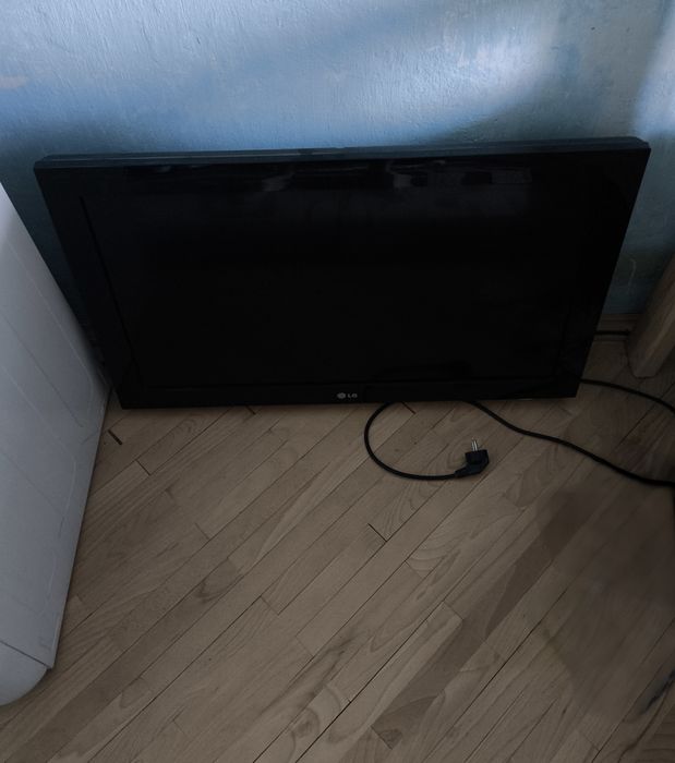 Телевізор LG робочий