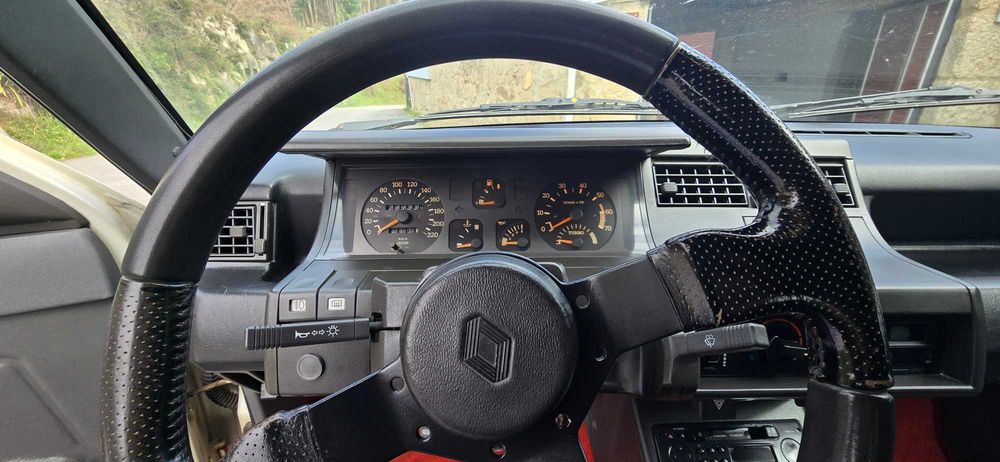Renault 5 GT Turbo