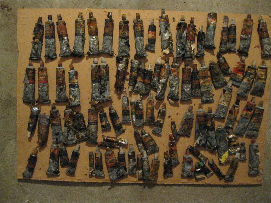 краски художественные масляные разные