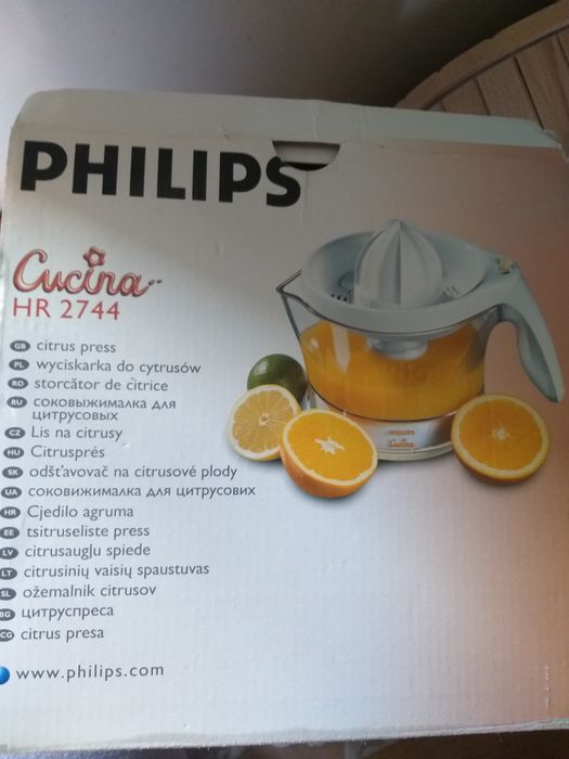 Соковитискач Philip's HR 2744