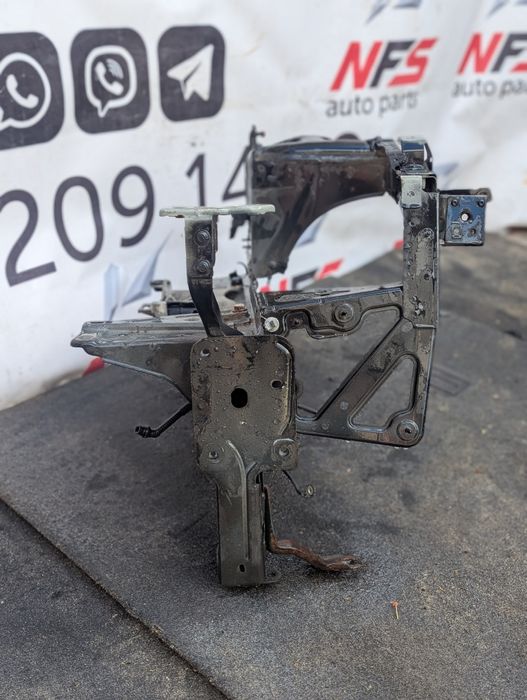 Передній лівий лонжерон стакан носик опора двигуна renault megane 3