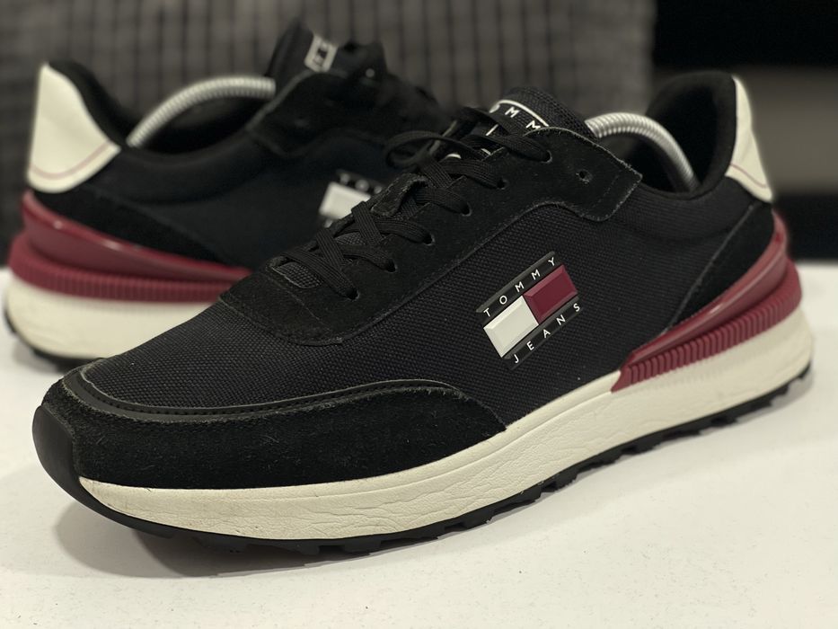 Tommy hilfiger  45 29см.