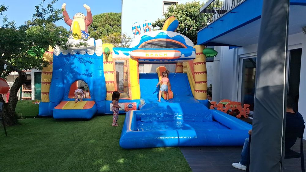 Insufláveis e animação infantil