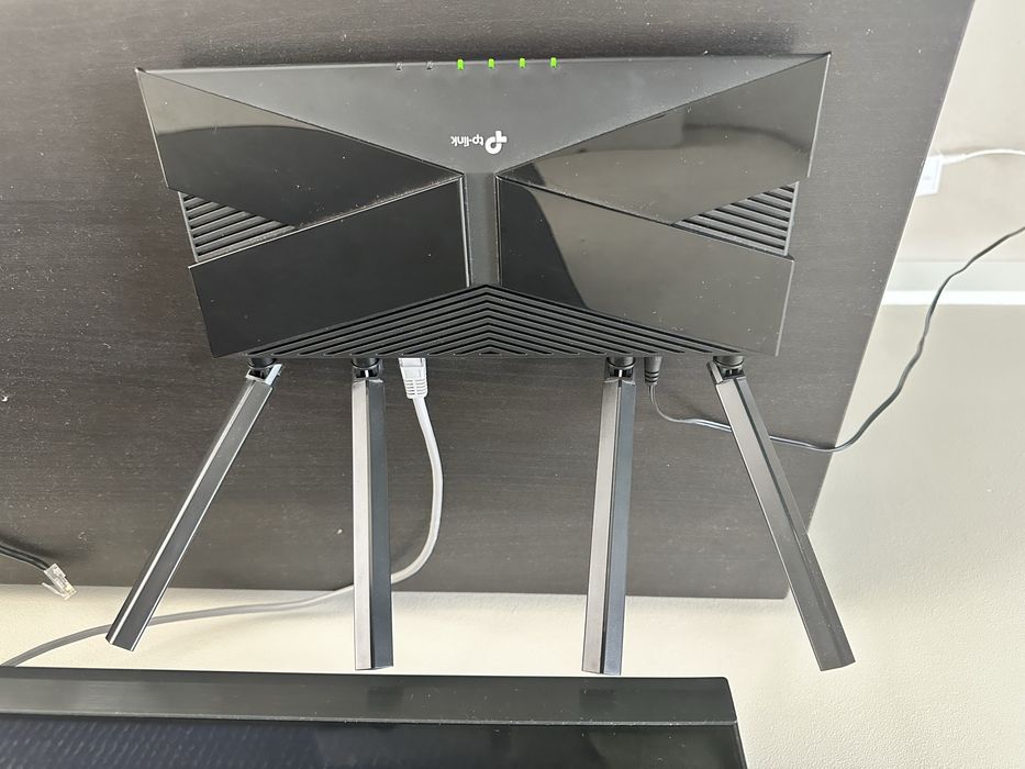 Router TP-link ax 58 + repetidor TP-link RE200