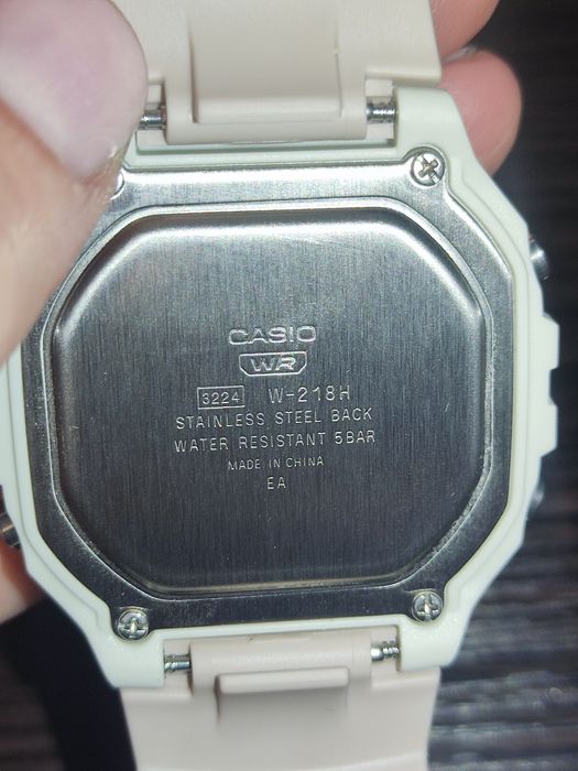 Casio illuminator W218H