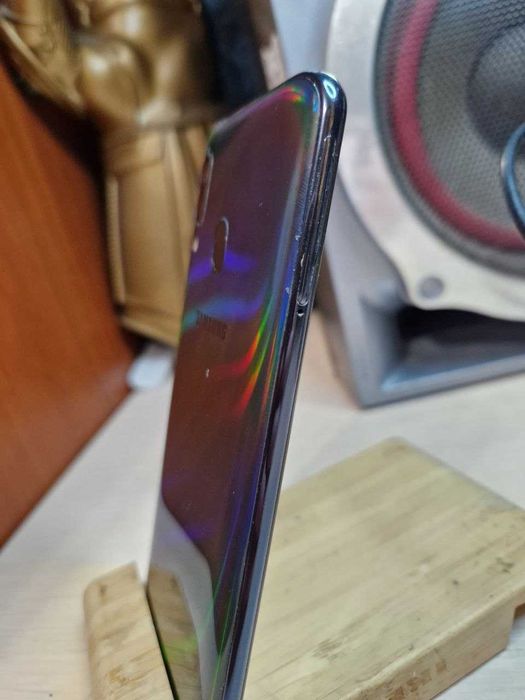 Смартфон Samsung Galaxy A40 blue 4 / 64gb Android 11