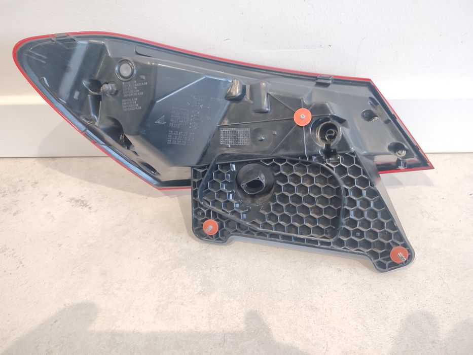 Lampa Led Tył Prawy Mercedes E klasa W213 Sedan 22r Oryginał