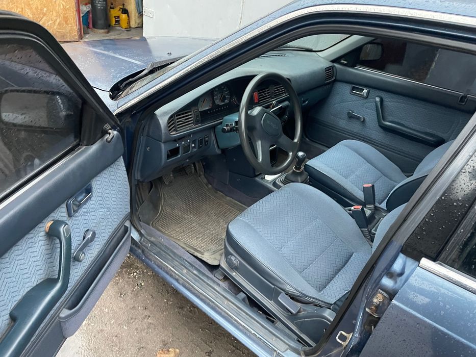 Авто mazda 626 2.0