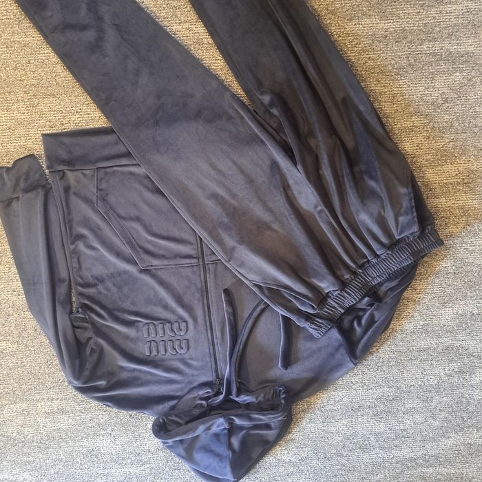 Велюровий костюм 52р.