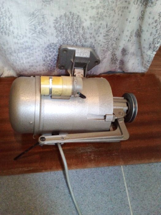 Электропривод со сцеплением от швейной промышленной машинки 1022М