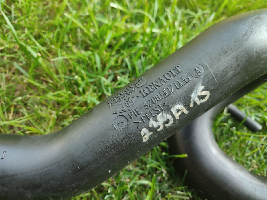 Патрубок інтеркулера 8200907826 для Renault Espace IV/ Laguna II/Vel S