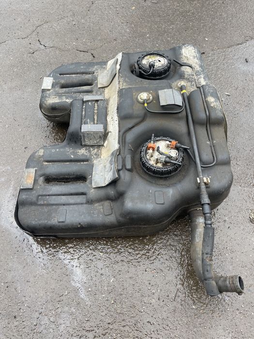 Бак топливный Hyundai Santa Fe Бак паливний 2006- 2009