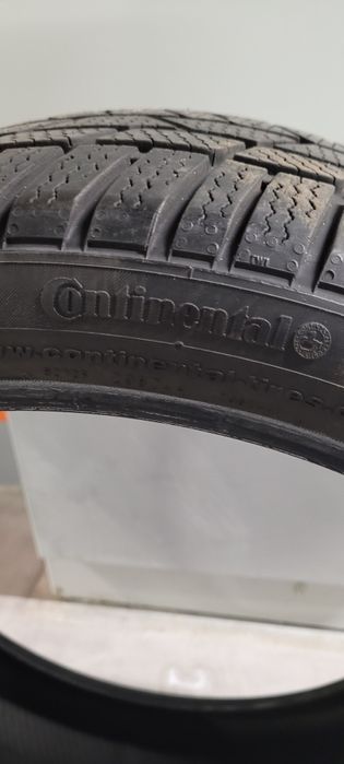 Opony  zimowe  Continental 255/35/20