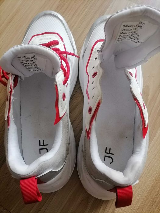 Białe adidasy 40