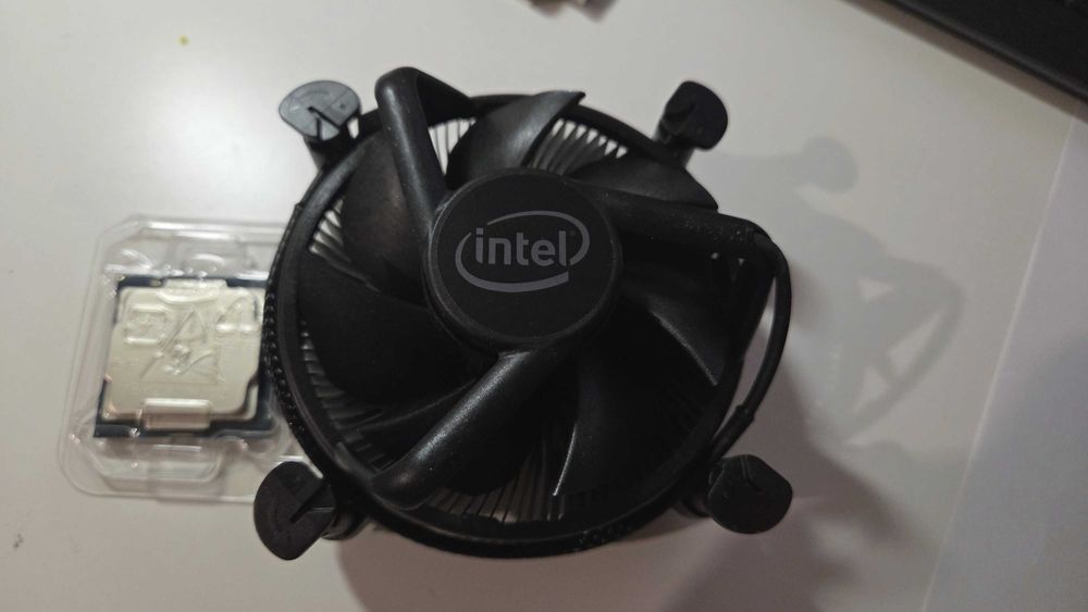 Procesor Intel Core i5-10500 BOX LGA1200 nowy