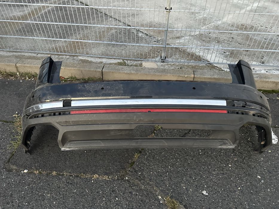 Бампер задній Touareg R-line CR