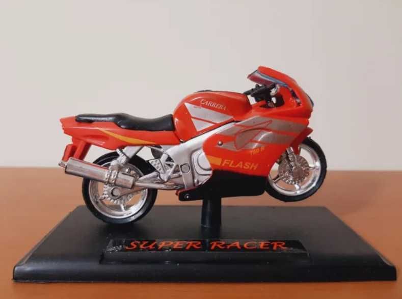 Lote de 4 Motos Super Racer Escala1:18