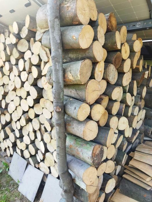 Drewno sosnowe  i liściaste