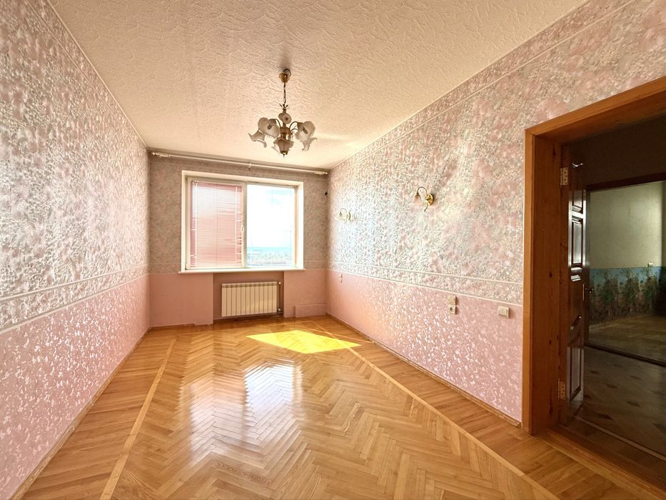 Продається будинок в космічному мк-ні