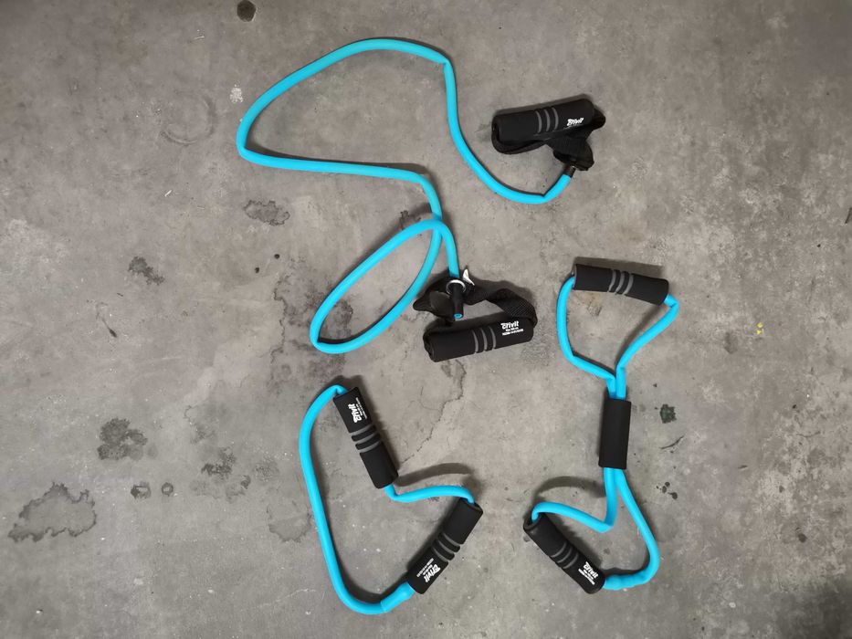 7 Kit elásticos ainda na caixa pilates novos