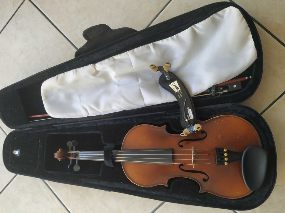 Vendo Violino em excelente estado