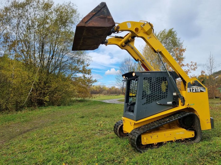 Gehl RT215 Udzwig 2,5 tony Amerykańska Ładowarka 2020rok silnik Yanmar 1900h z Norwegi jak Nowa Kamera Klima Potężna Moc  Zero luzów wycieków serwisowany w DEKRA BMWT jak Nowa z Salonu YANMAR